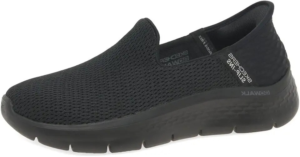15 Best Back to School Shoes for Girls in Every Style 4 Back to School Shoes for Girls